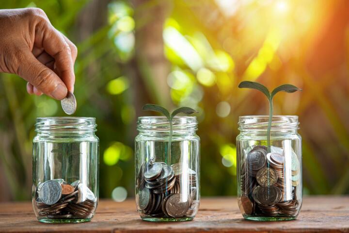 When Alternatives Actually Improve Diversification